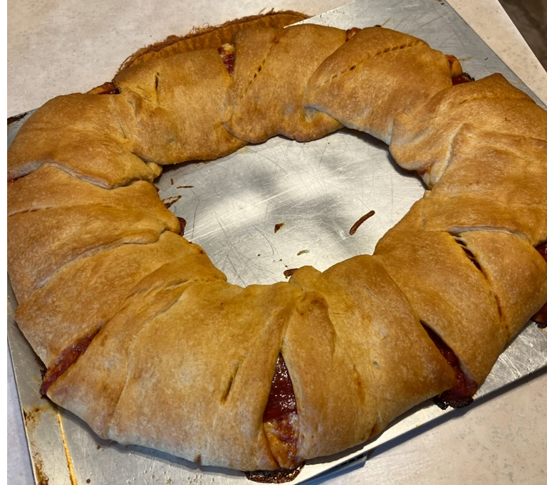 pepperoni_pizza_crescent_ring